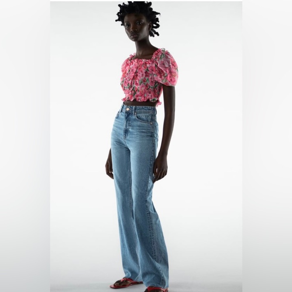 Zara cropped top NWT